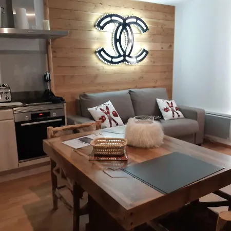Le Grizzly Luxe Location Apartment Font-Romeu-Odeillo-Via Exterior photo