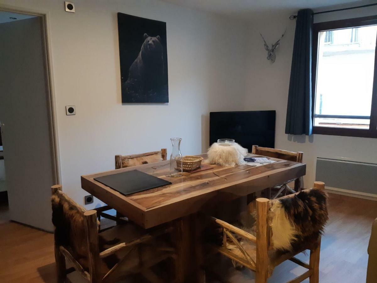 Le Grizzly Luxe Location Apartment